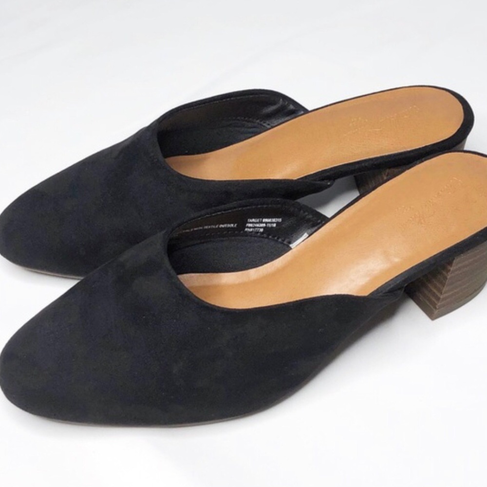 Mossimo Mules Black Faux Suede Slip On Block Heels Sz 7.5